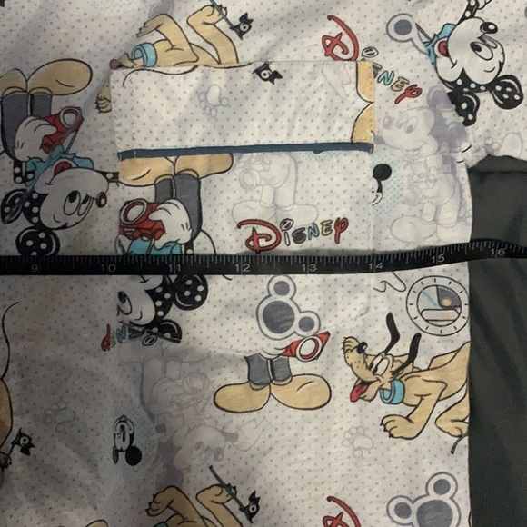 NWOT Kids Disney Mickey Mouse & Pluto Pajama Set - Picture 16 of 16